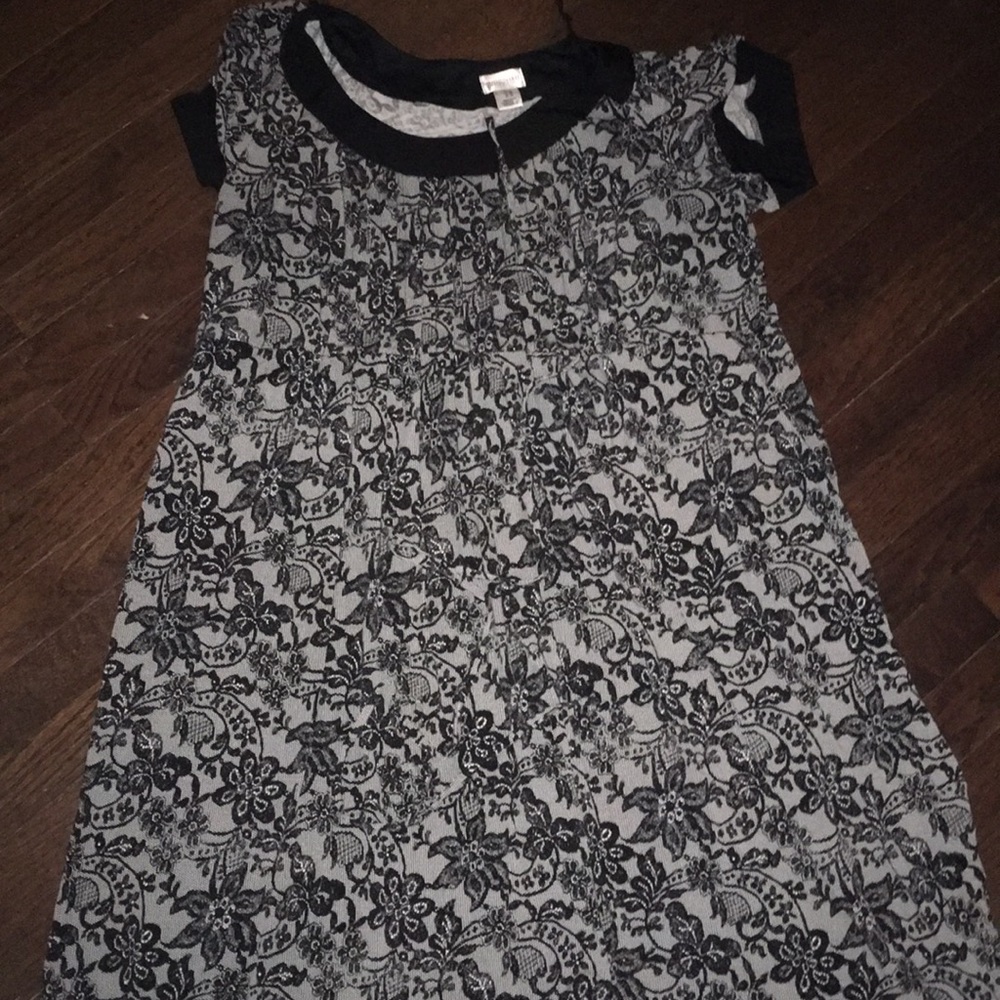 Maternity dress 1x